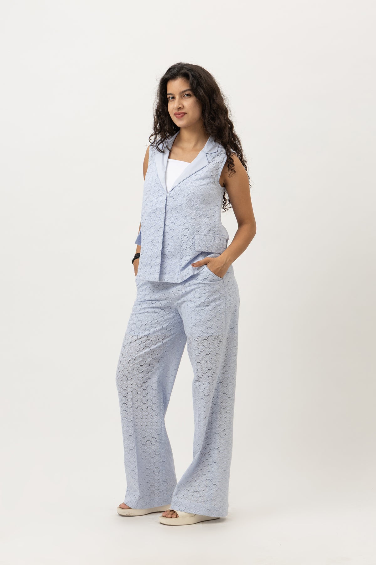 Forme Blue