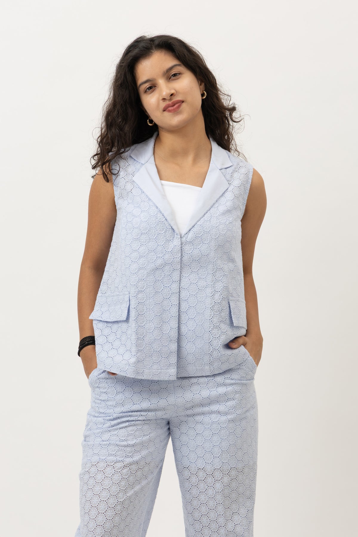 Forme Blue