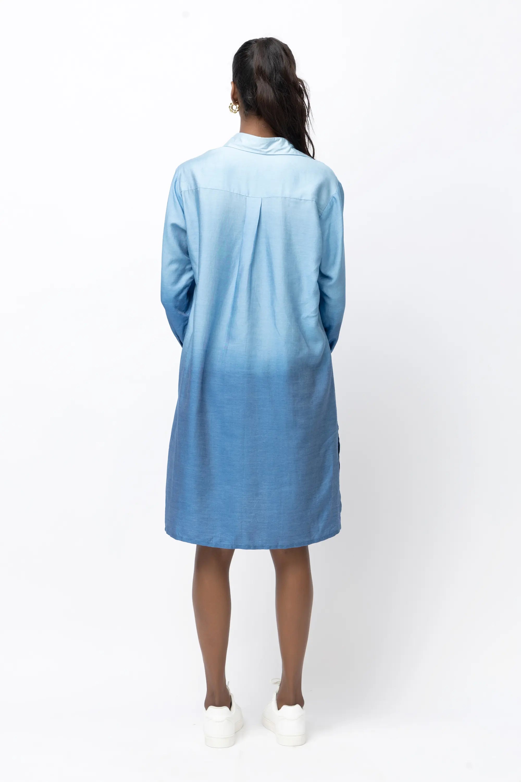 Blue Mirage Shirt - A Fusion of Style & Innovation
