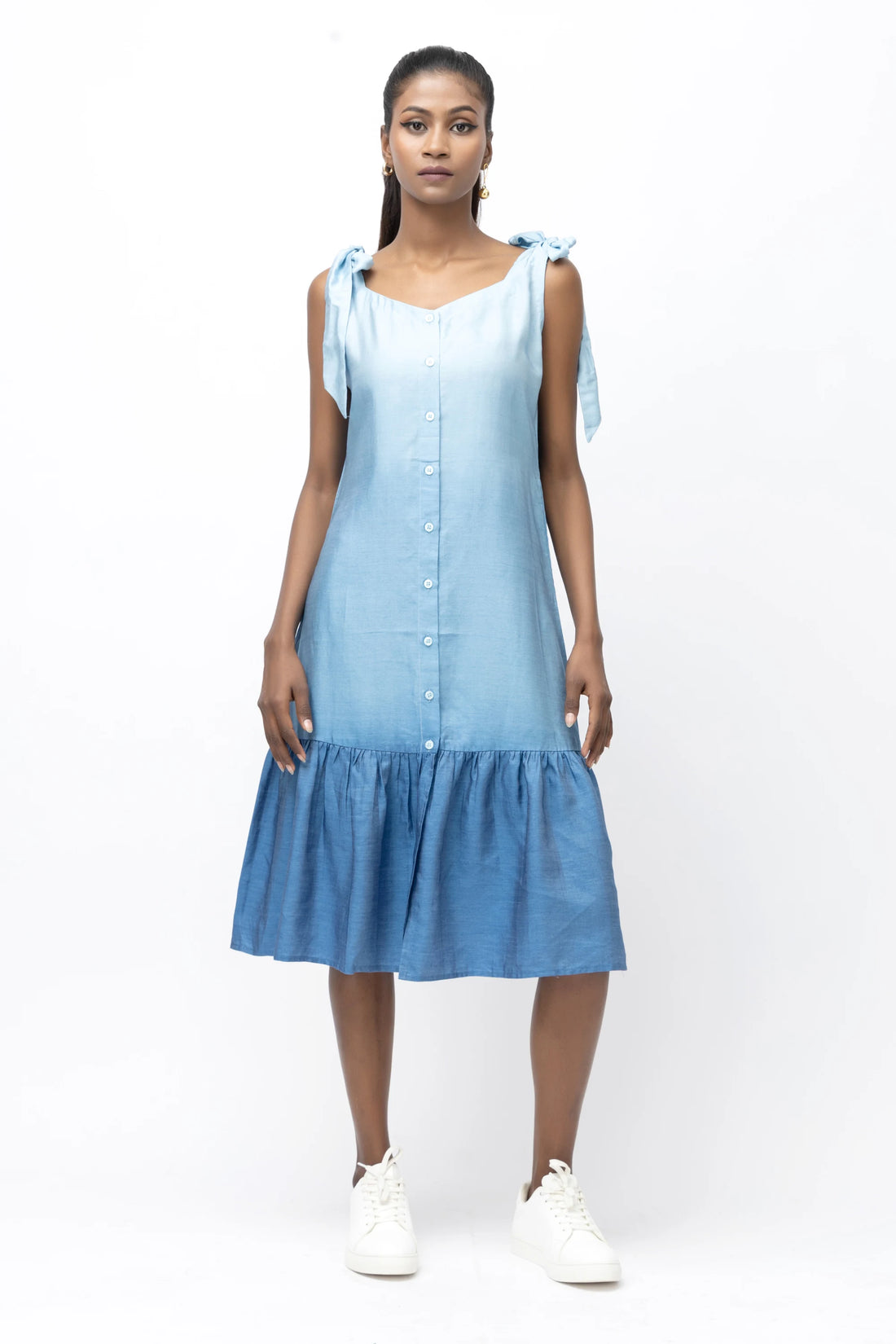 Blue Mirage Dress – A Vision of Effortless Style