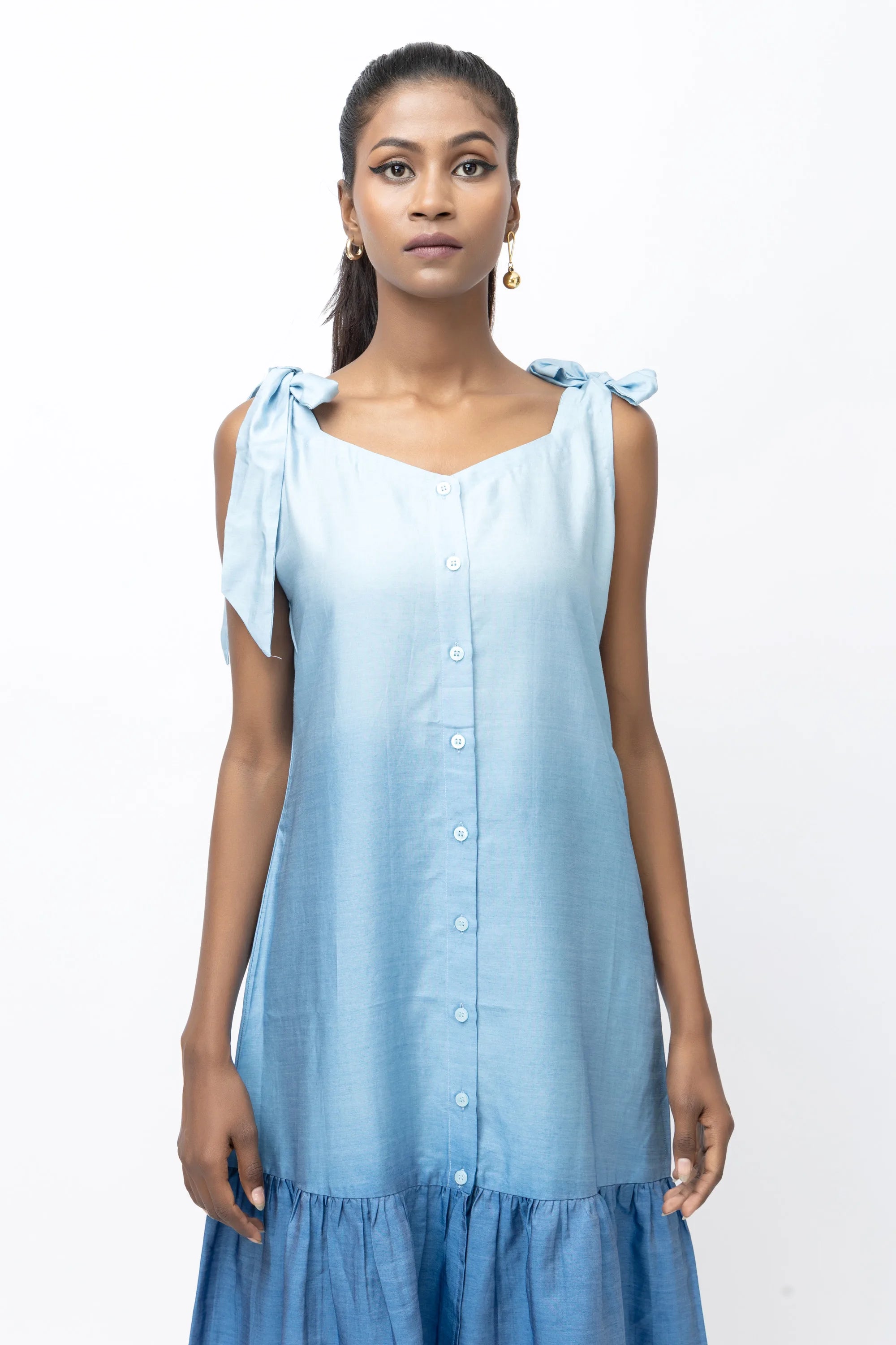 Blue Mirage Dress – A Vision of Effortless Style