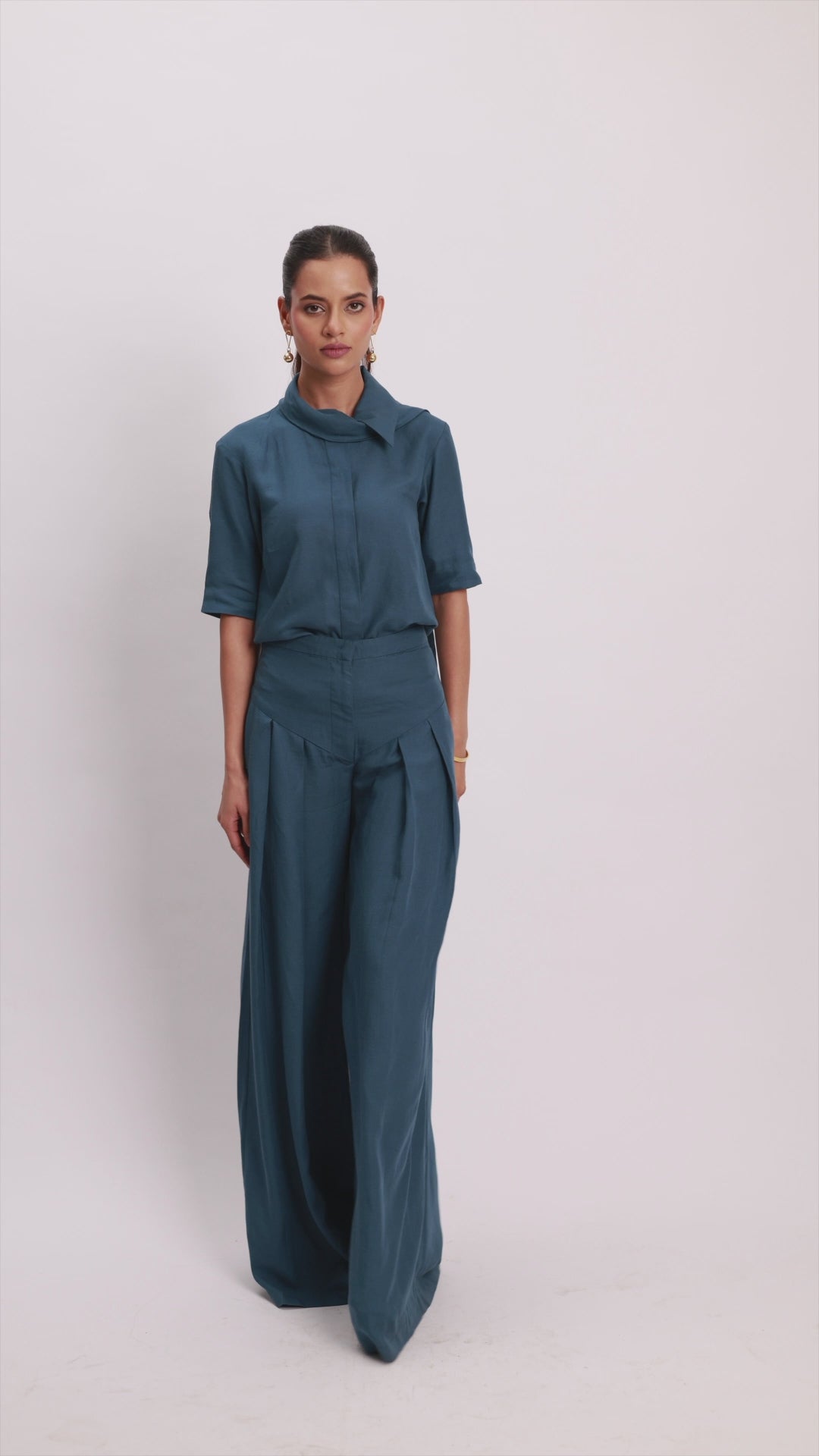 TEAL REVERIE